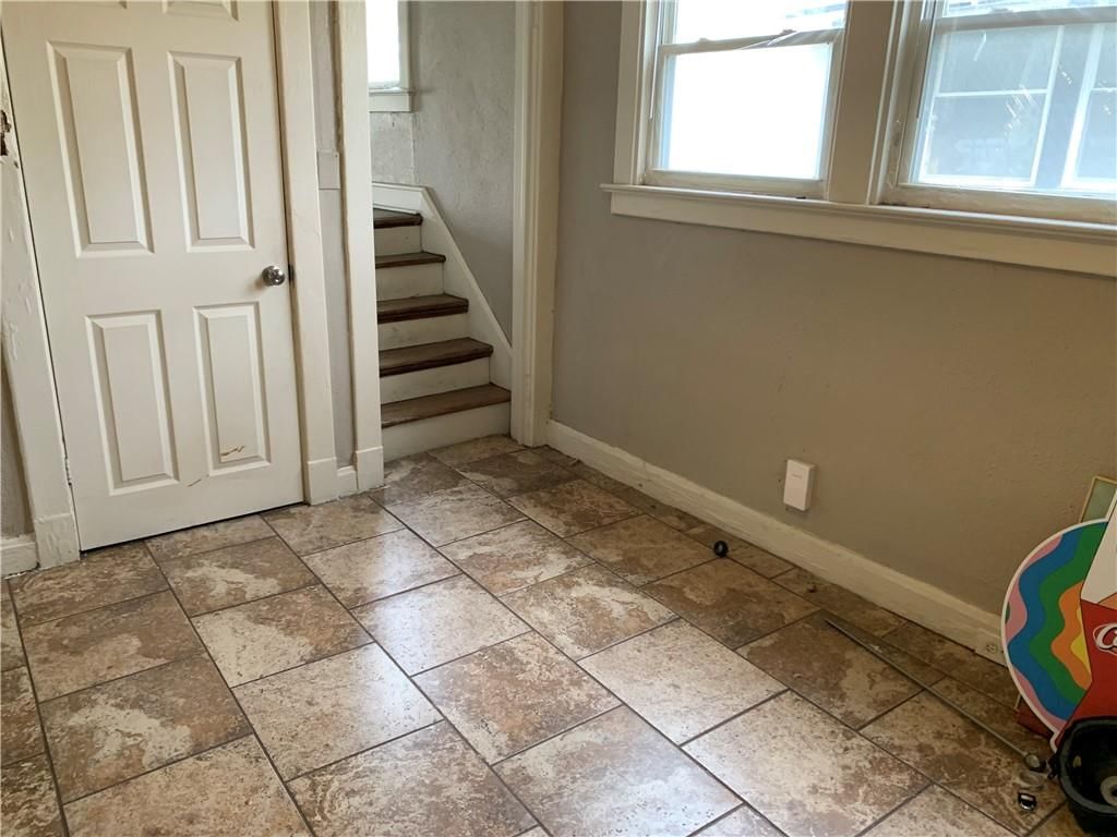 3821 VIRGINIA Avenue — photo 4
