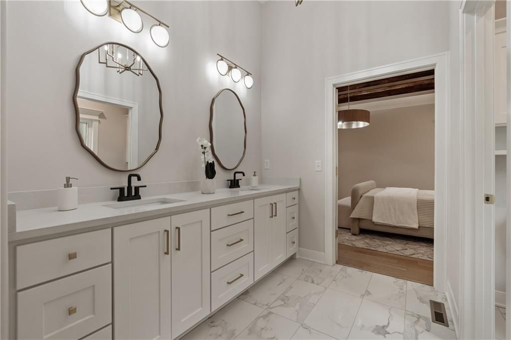 4363 NE Hideaway Drive — photo 34