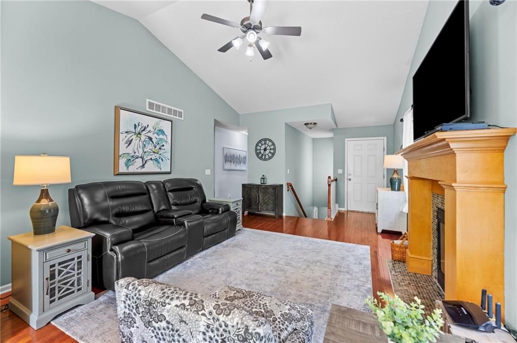 1921 NW 82nd Street — photo 7
