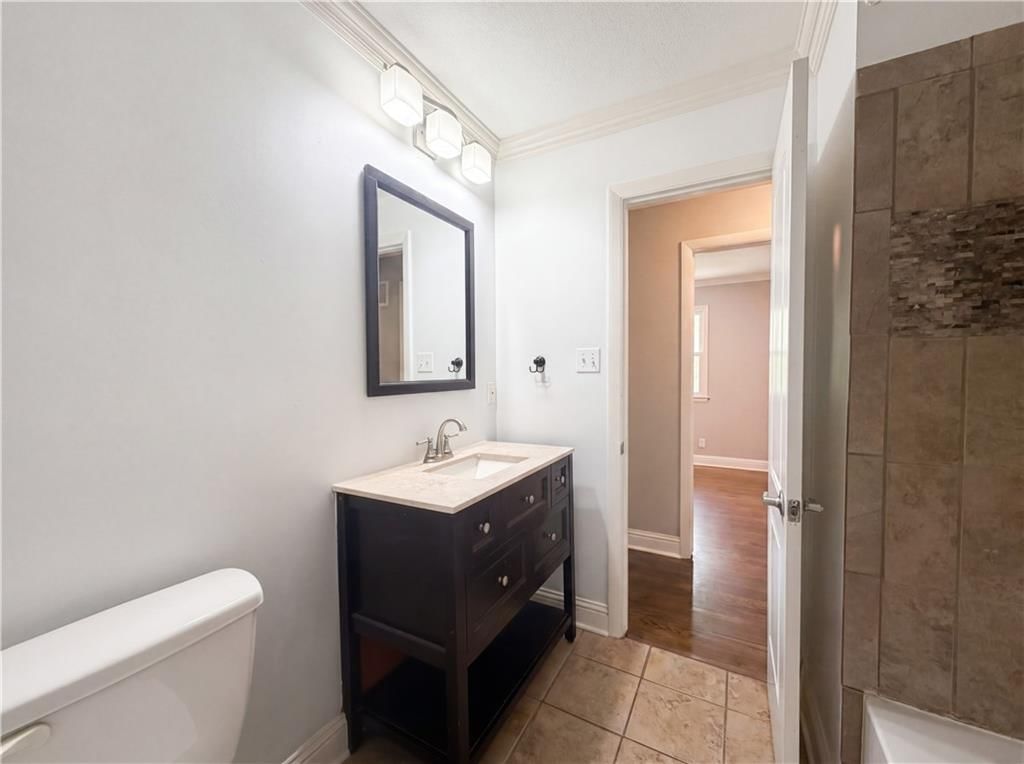 9716 Hardesty Avenue — photo 12