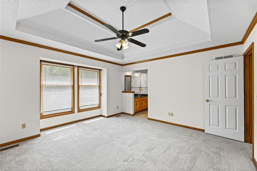 6409 Chouteau Street — photo 22