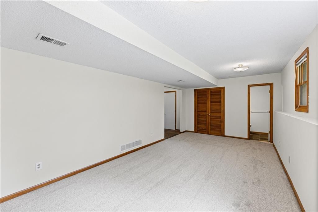 6409 Chouteau Street — photo 30