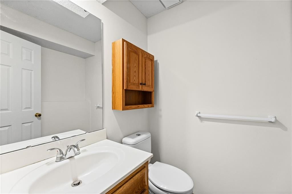 6409 Chouteau Street — photo 31