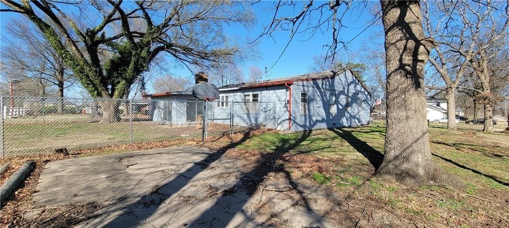 1001 N Main Street — photo 3