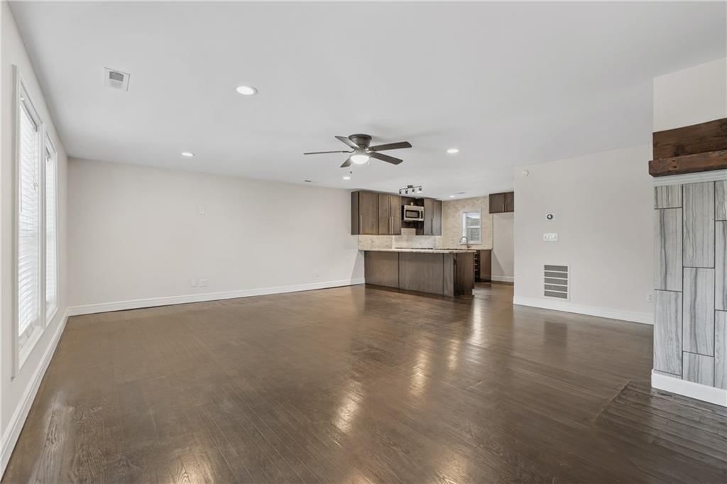 5820 NE 61st Street — photo 5