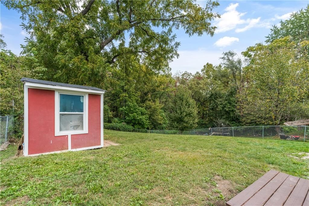 5820 NE 61st Street — photo 33