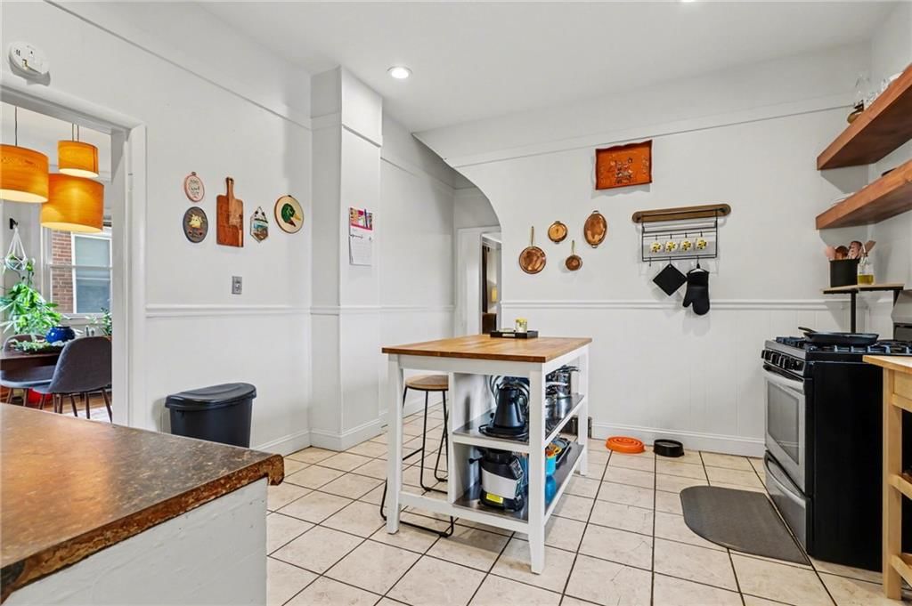 317 Orchard Street — photo 13