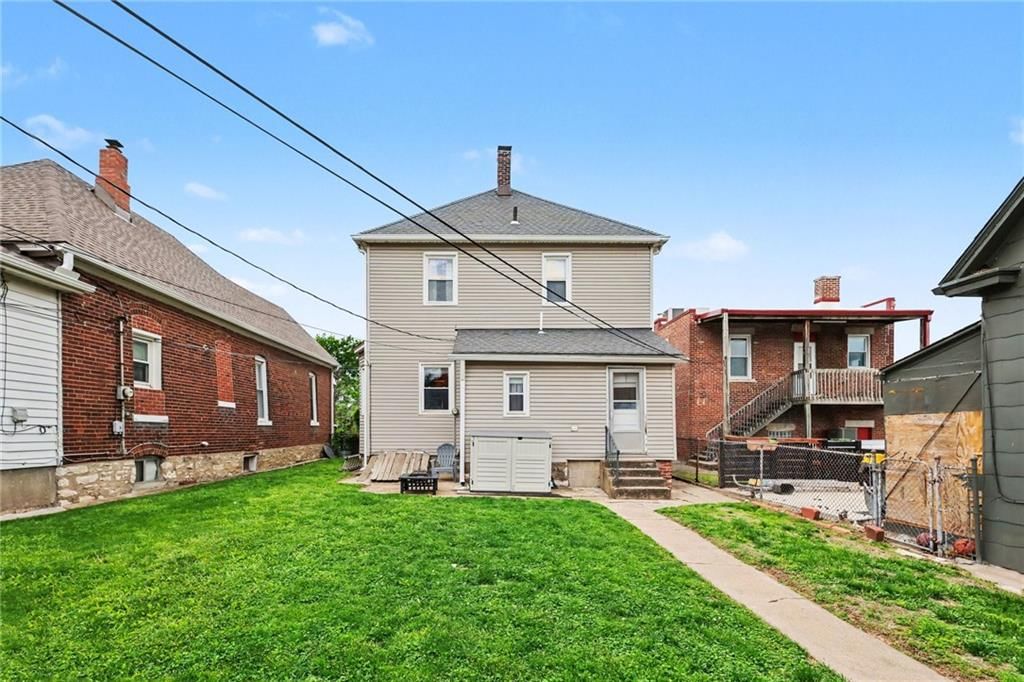 317 Orchard Street — photo 25