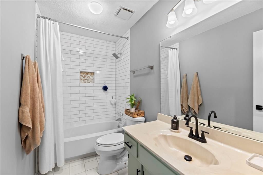 7738 Garnett Street — photo 21