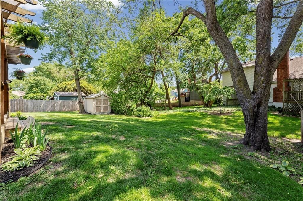 7738 Garnett Street — photo 34