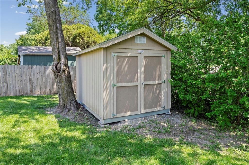 7738 Garnett Street — photo 35