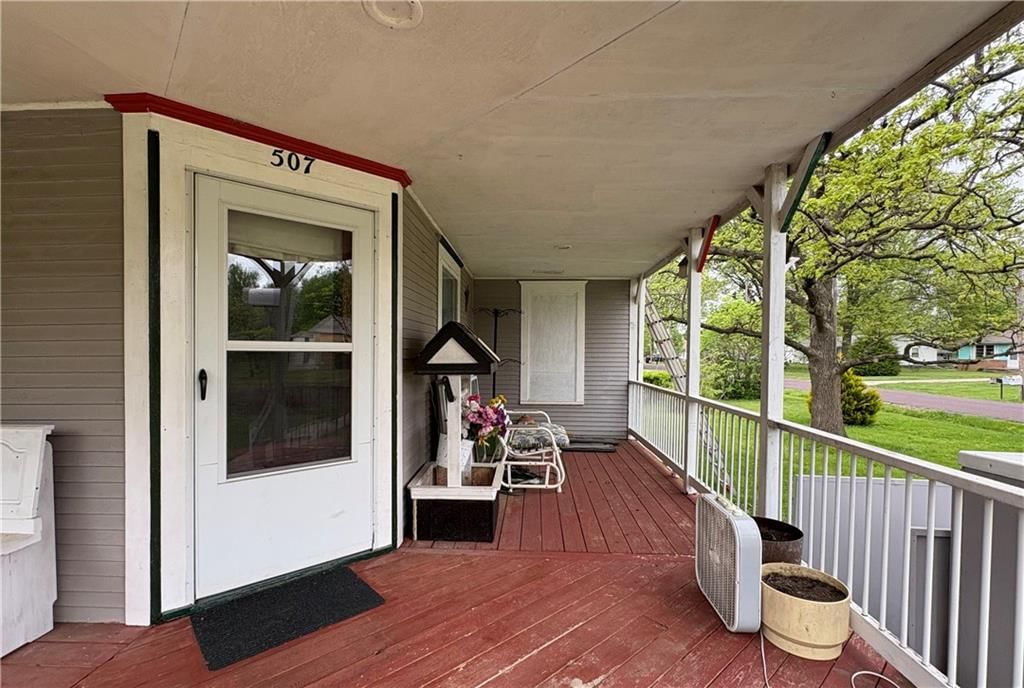 507 W Hale Street — photo 8
