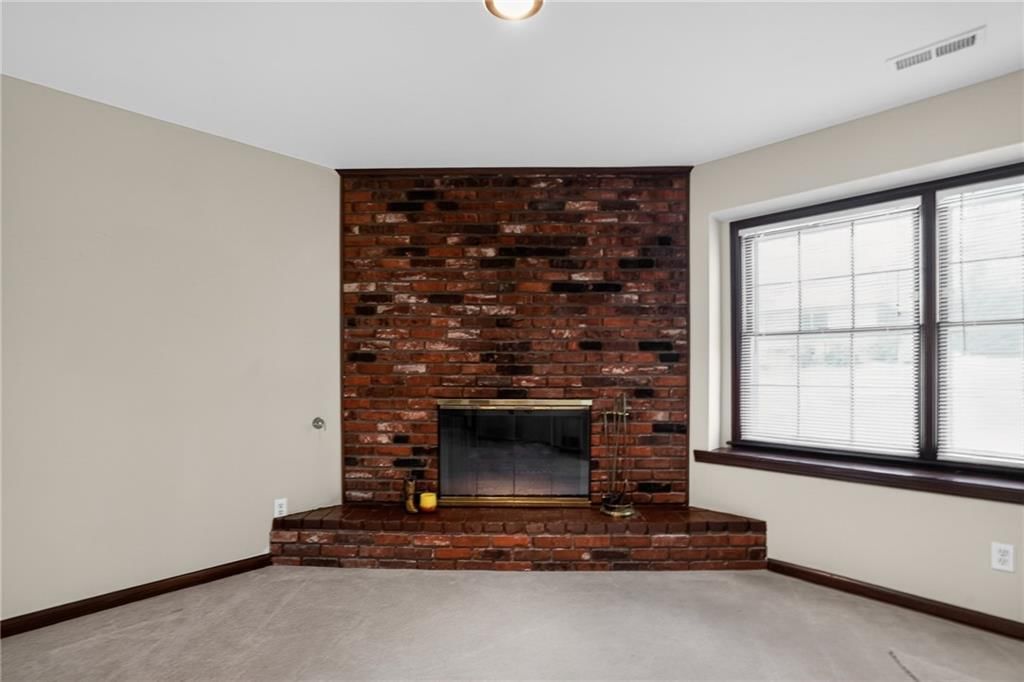9915 Belleview Avenue — photo 16