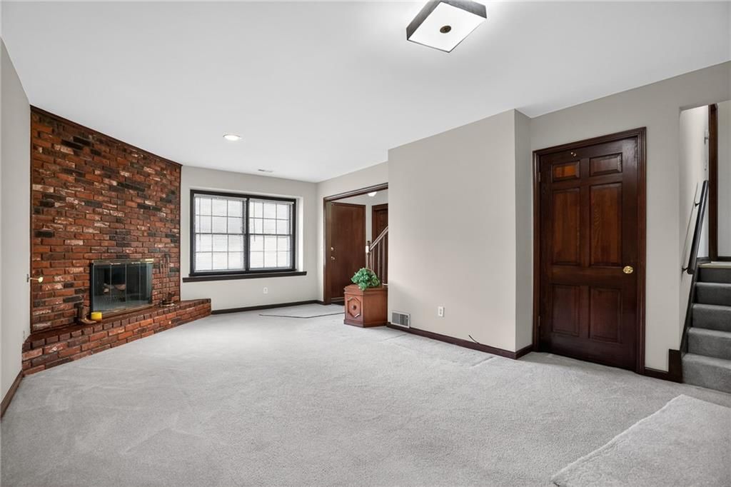9915 Belleview Avenue — photo 22