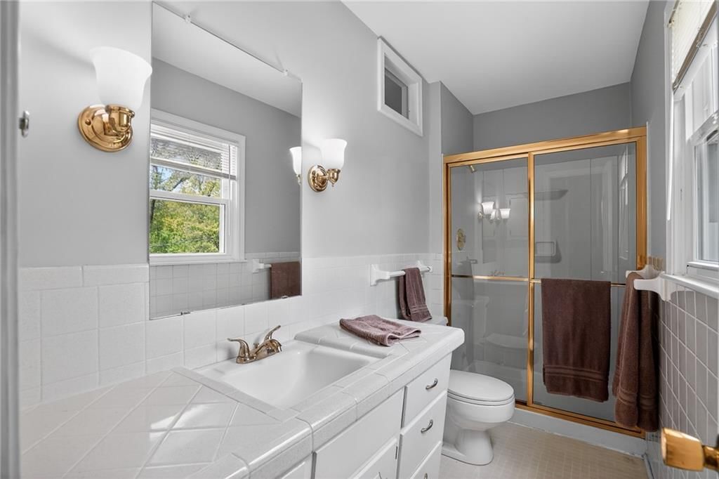 9915 Belleview Avenue — photo 35