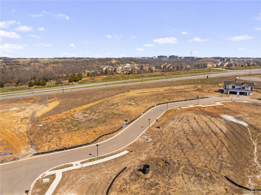 9605 Red Oak Drive — photo 49