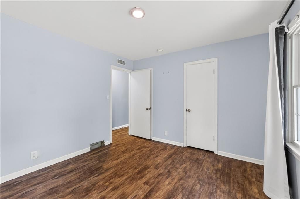 7300 Wyandotte Street — photo 18