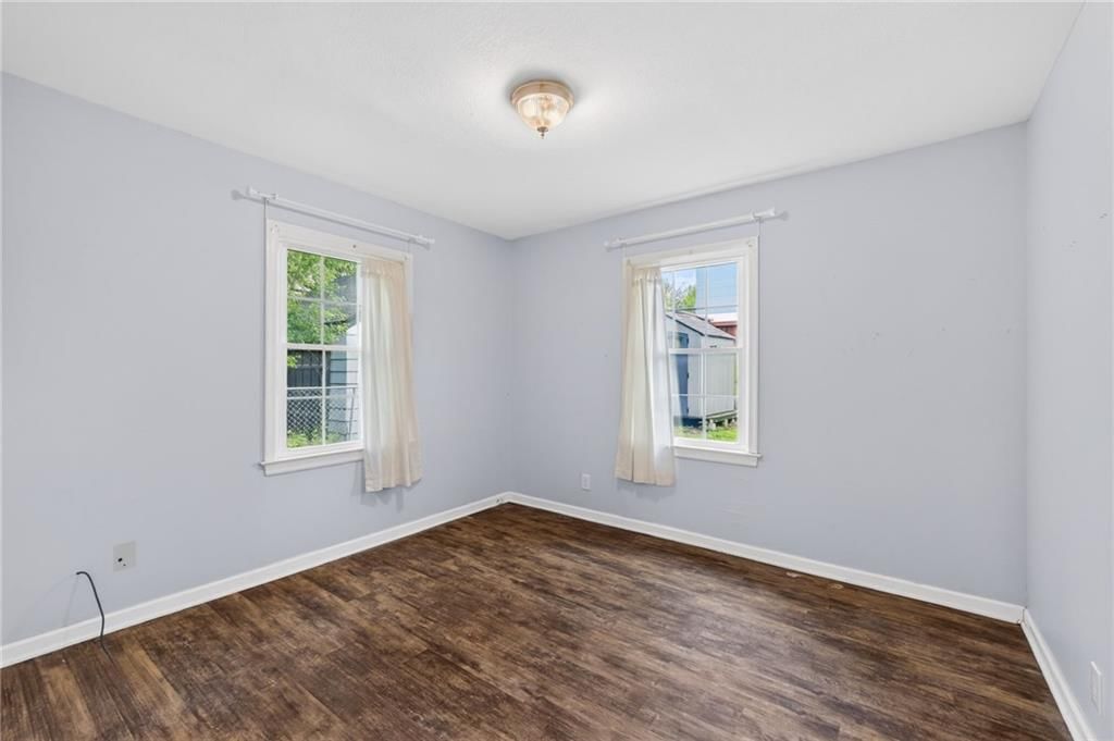 7300 Wyandotte Street — photo 19