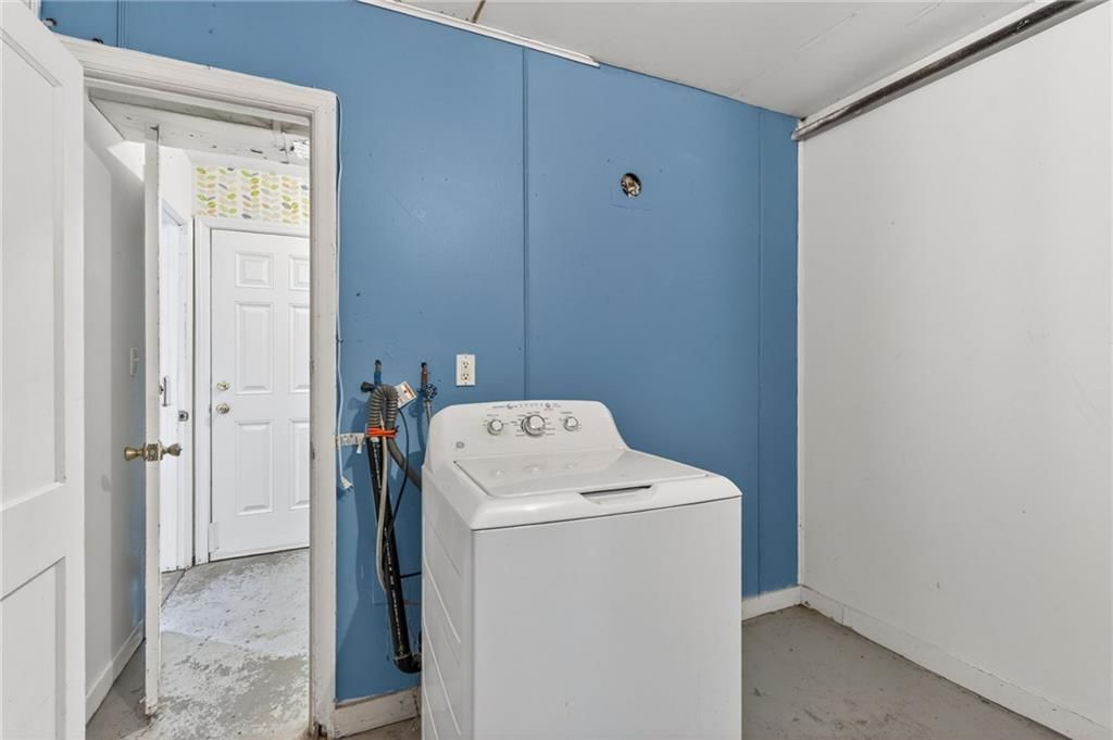 7300 Wyandotte Street — photo 22