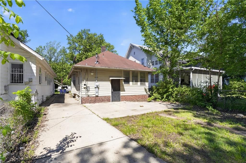 3721 Agnes Avenue — photo 4