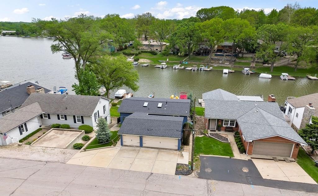 853 S Shore Drive — photo 32