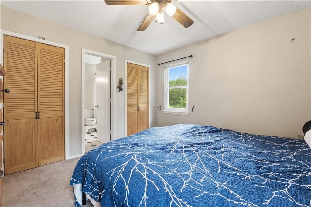 2904 NW Bedford Court — photo 10