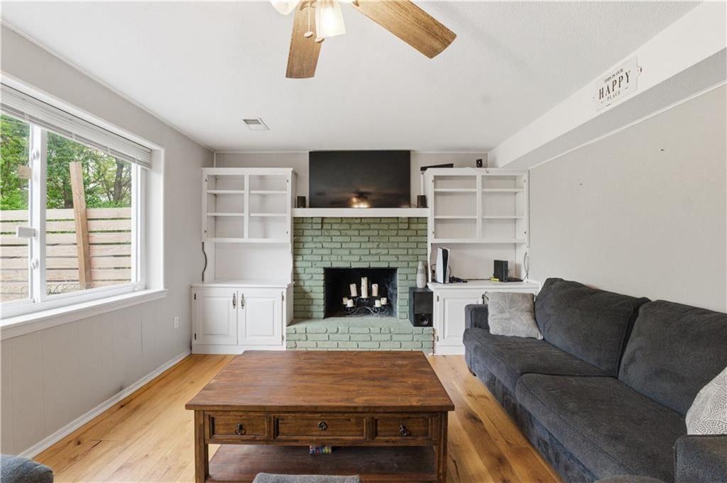 2904 NW Bedford Court — photo 17