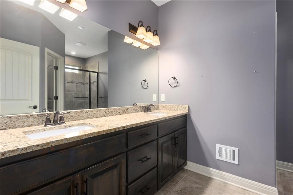 9315 N Belton Avenue — photo 15