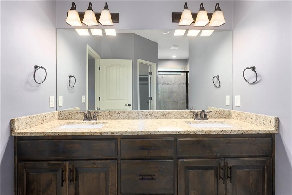 9315 N Belton Avenue — photo 16