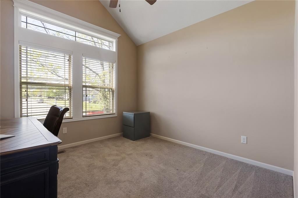 9315 N Belton Avenue — photo 25