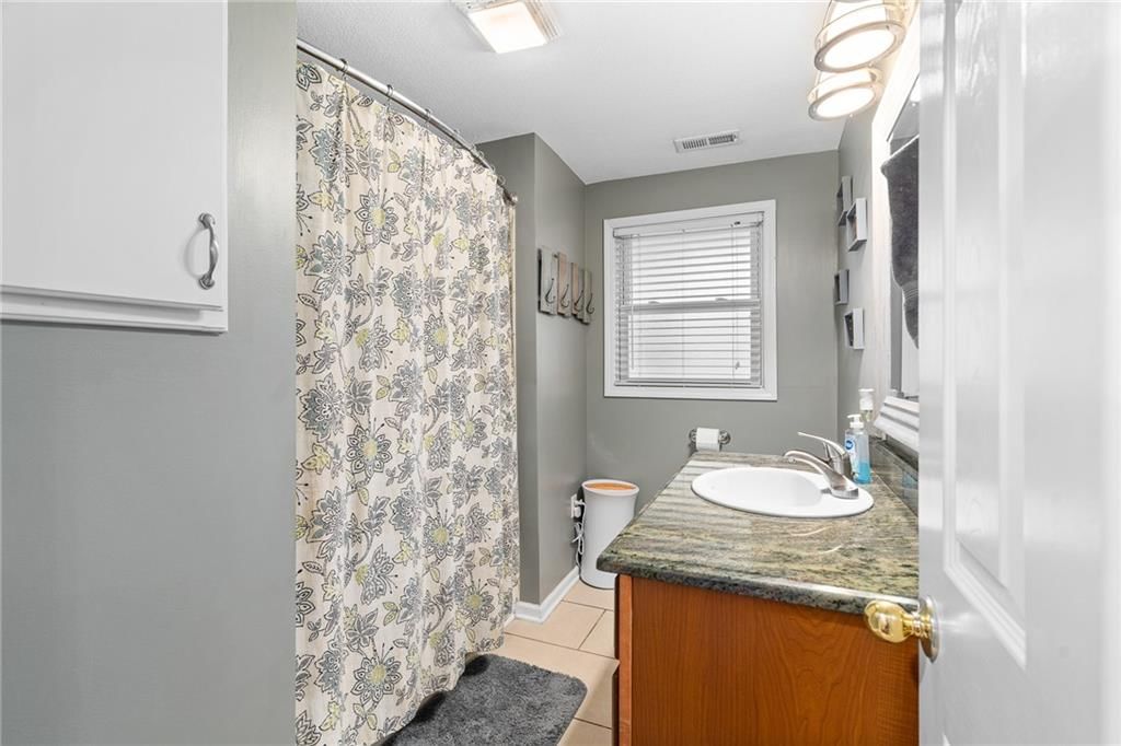 117 N Pine Street — photo 10