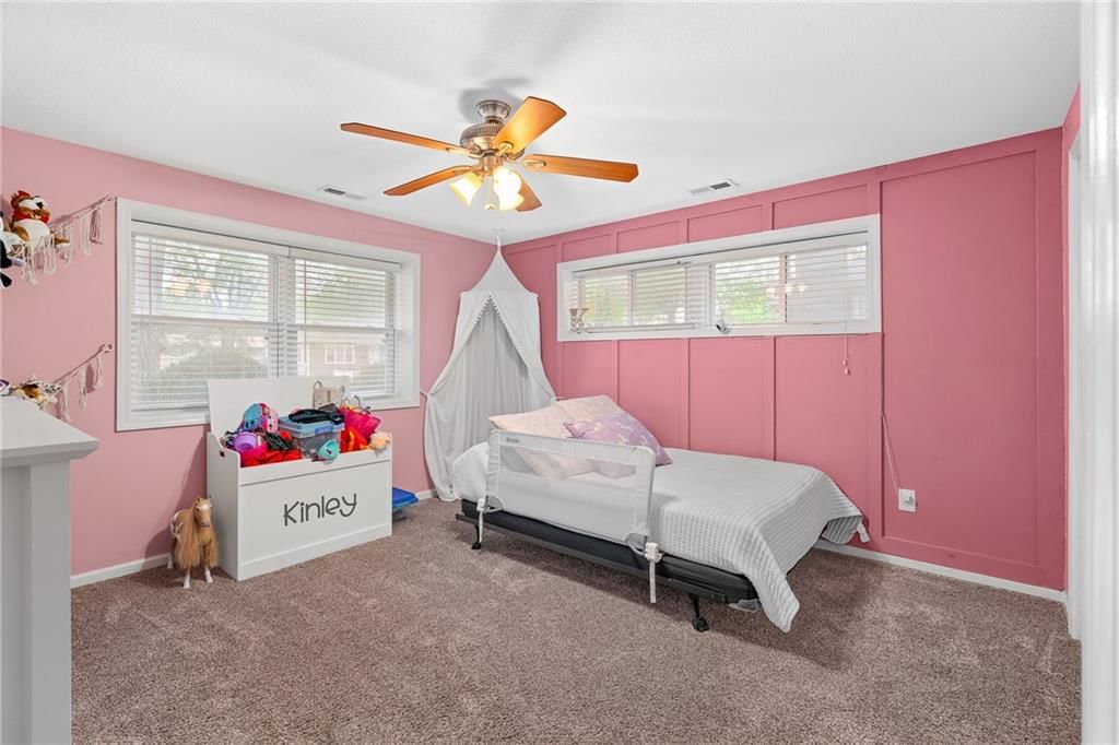 117 N Pine Street — photo 11