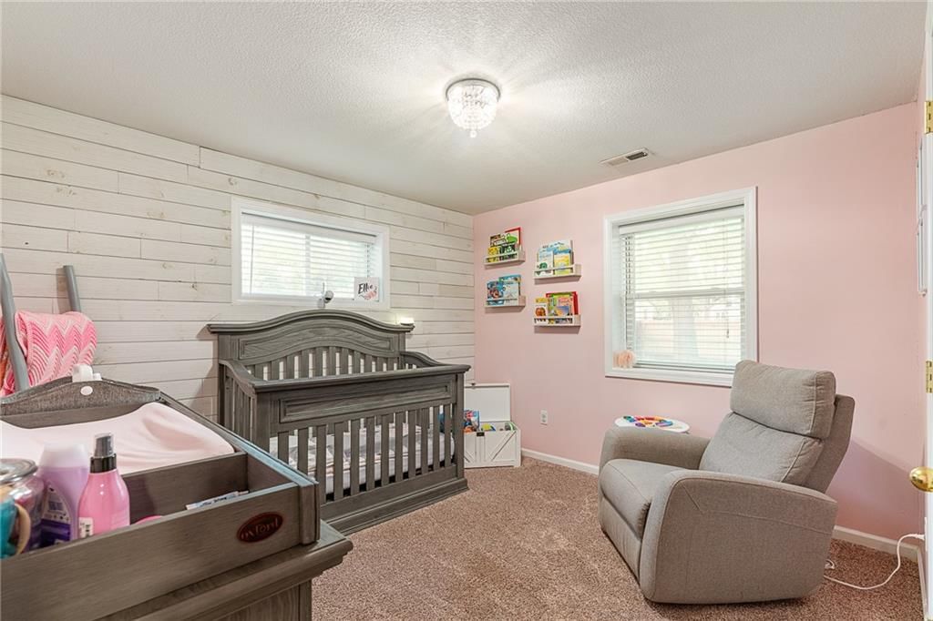 117 N Pine Street — photo 12