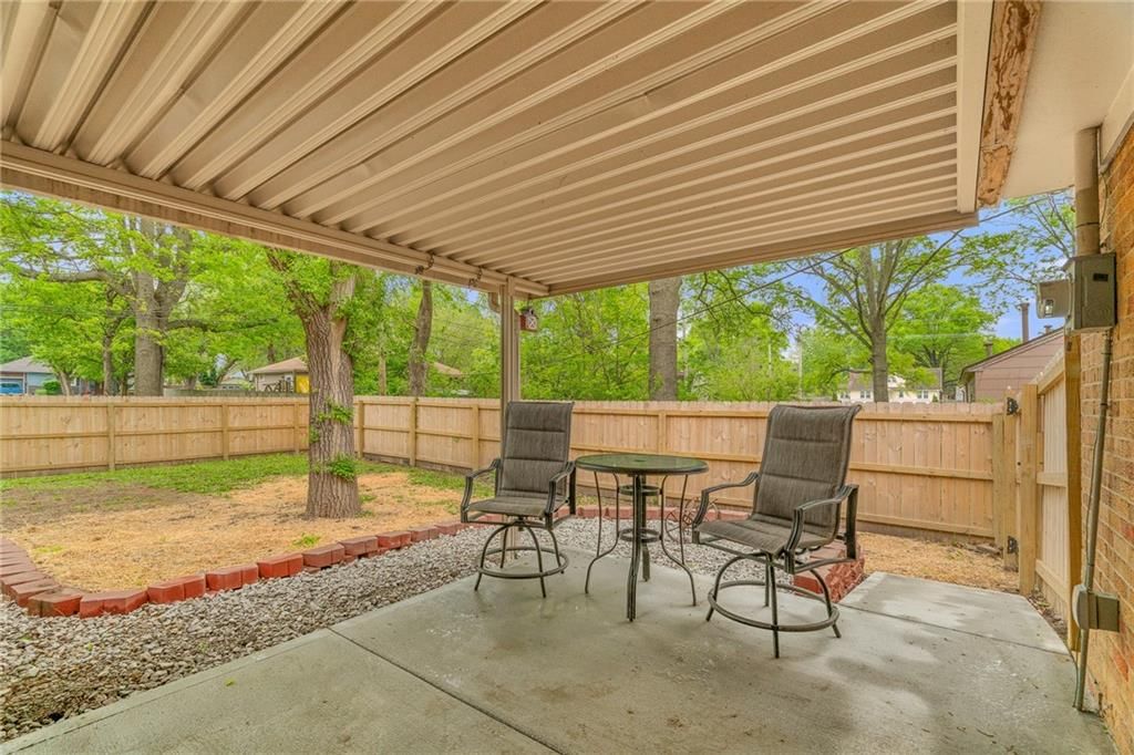 117 N Pine Street — photo 14