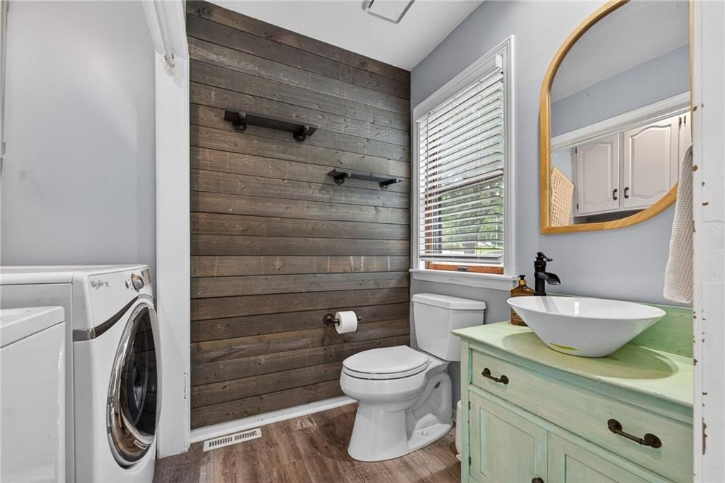 6505 N Wabash Avenue — photo 23