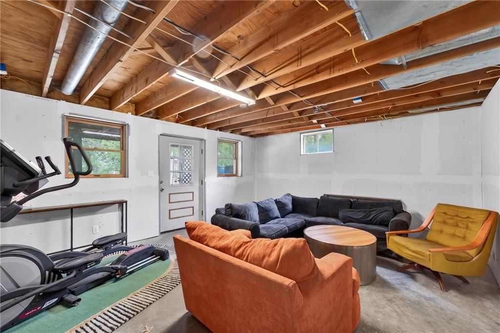 6505 N Wabash Avenue — photo 37