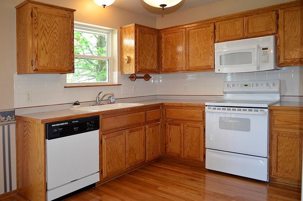 307 E 22nd Street — photo 10