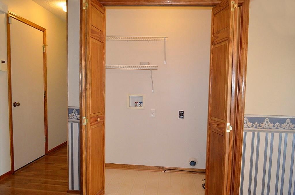 307 E 22nd Street — photo 15