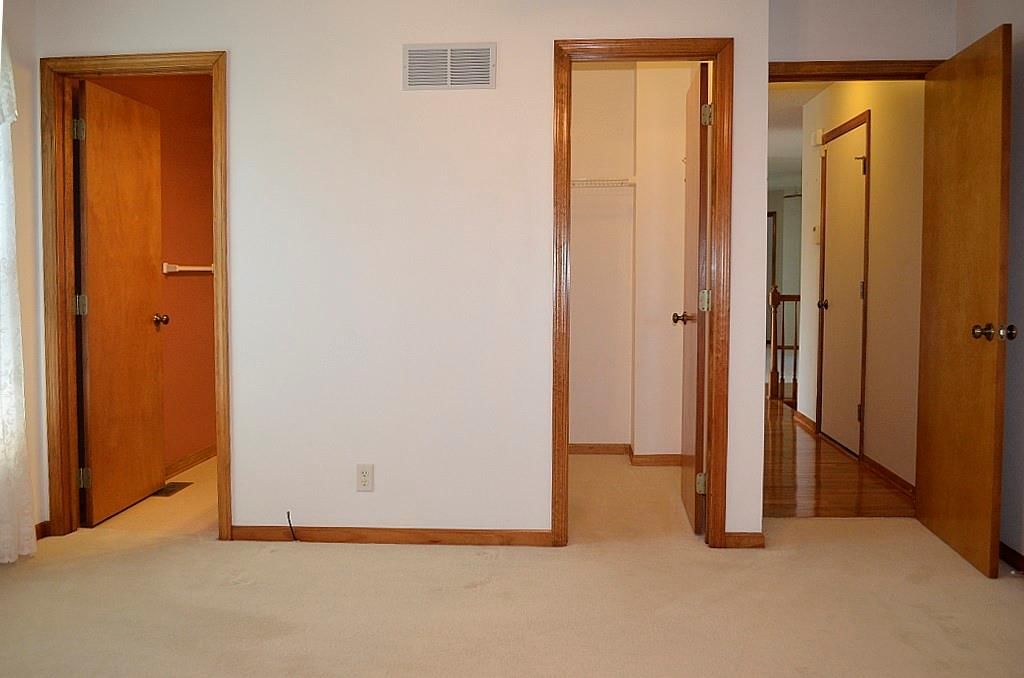 307 E 22nd Street — photo 19