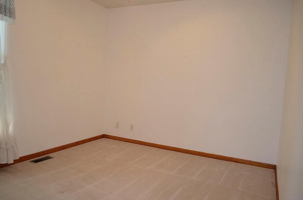 307 E 22nd Street — photo 23
