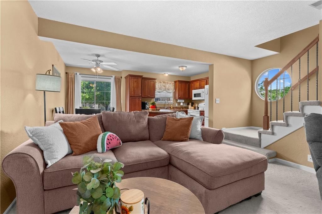 1302 NW Hidden Ridge Circle — photo 10