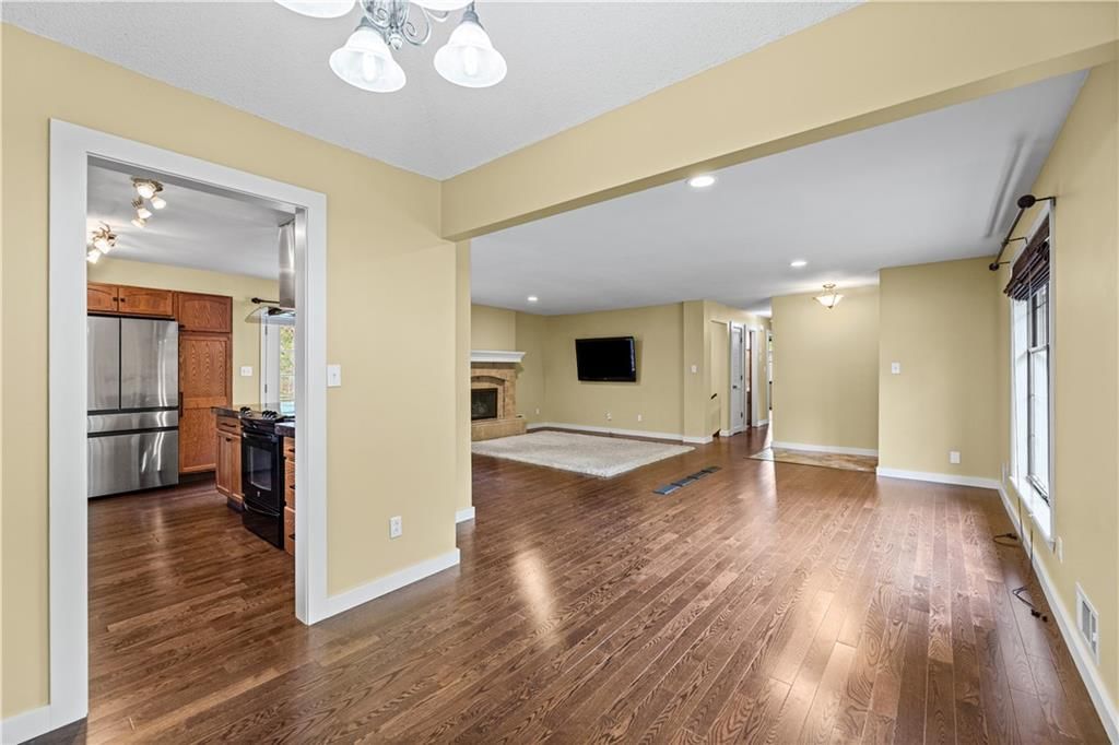 3609 NE Chapel Drive — photo 7