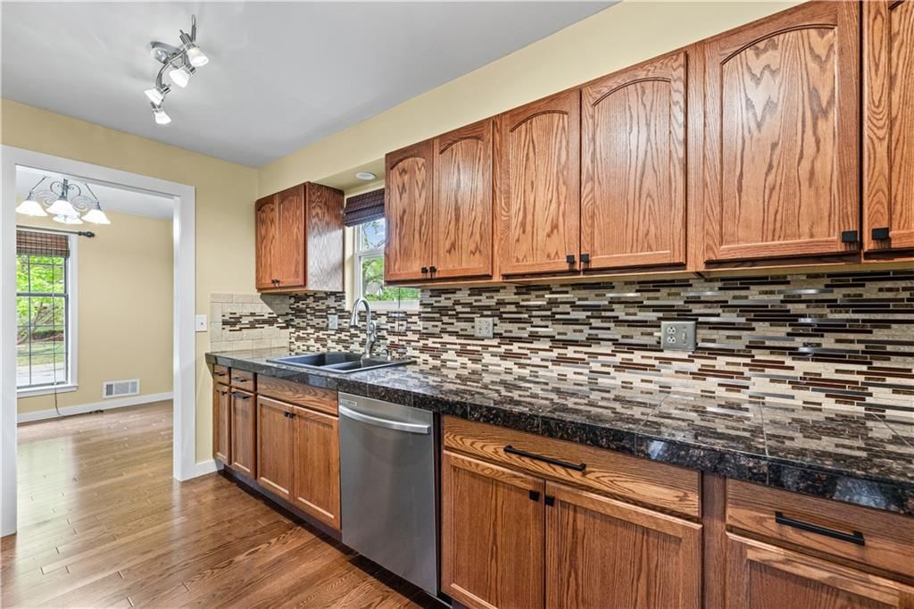 3609 NE Chapel Drive — photo 11