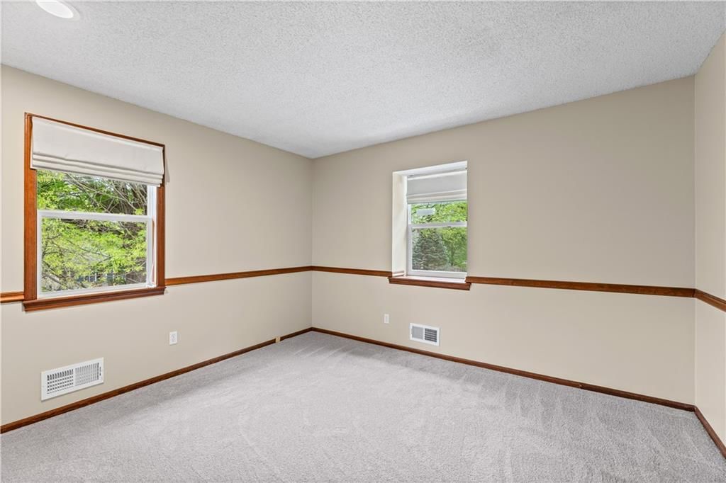 3609 NE Chapel Drive — photo 23