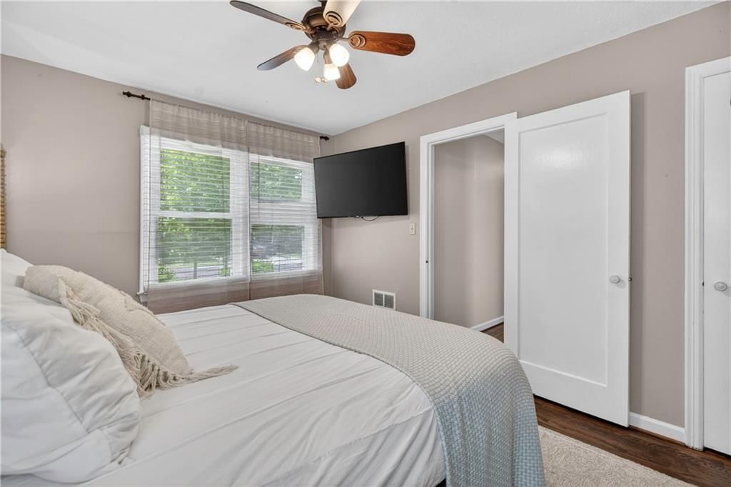 8139 Woodward Street — photo 14