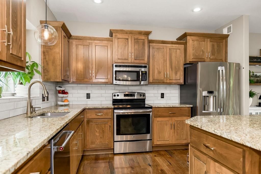 4325 NE 85th Terrace — photo 9