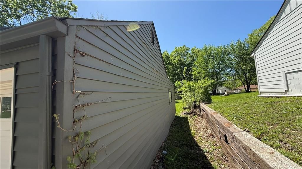 3203 NE 56 Th Street — photo 5