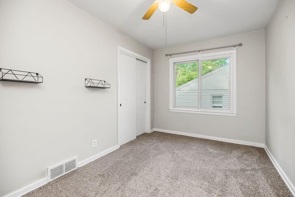 10008 E 68th Terrace — photo 18