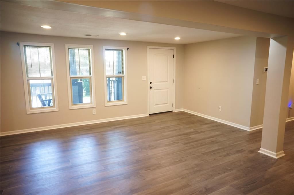 1000 S Trail Ridge Drive E — photo 4