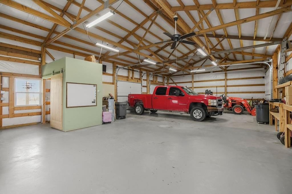 7301 SW F Highway — photo 35